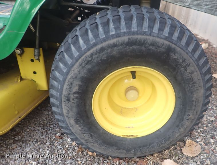 image for item DQ5087 John Deere LA105  lawn mower