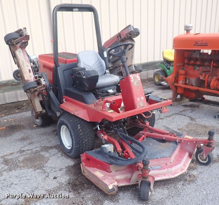 image for item DQ5088 Toro Groundsmaster 4000-D  lawn mower