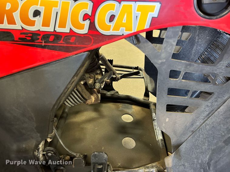image for item DQ5120 2001 Arctic Cat 300  ATV