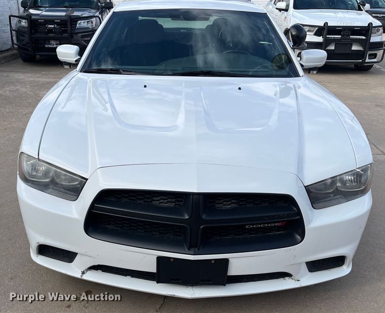 image for item DR7449 2013 Dodge Charger Police