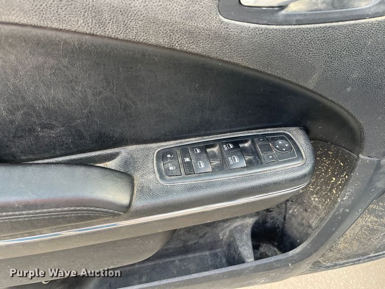 image for item DR7449 2013 Dodge Charger Police