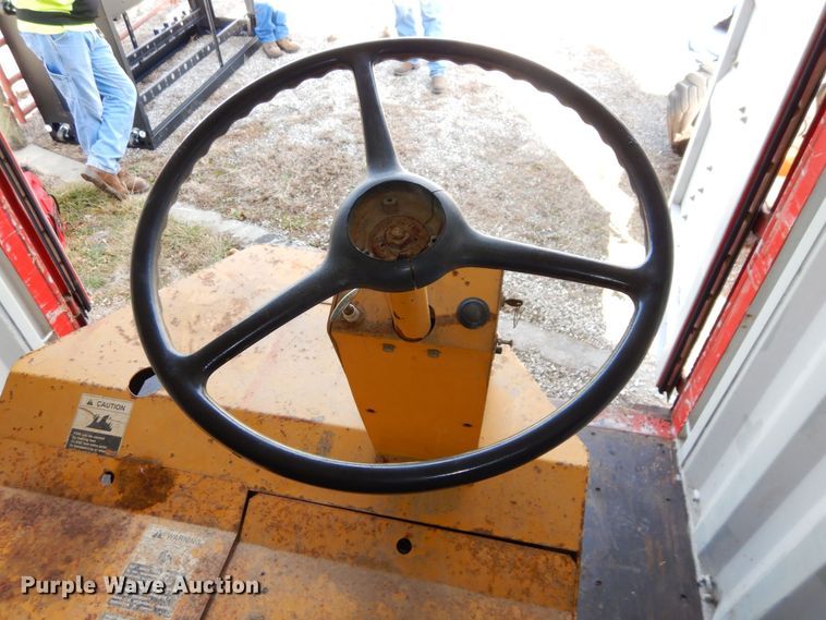 image for item DR8124 Rosco Vibrastat III  double drum roller