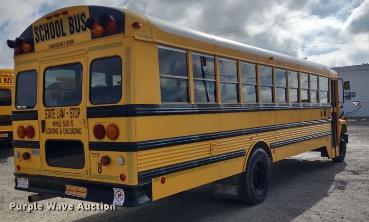 image for item DR8130 2003 Freightliner Thomas Built  school bus