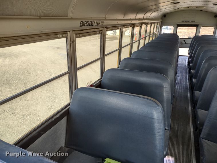 image for item DR8130 2003 Freightliner Thomas Built  school bus