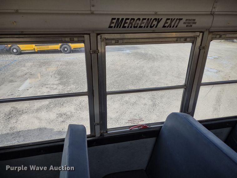 image for item DR8130 2003 Freightliner Thomas Built  school bus