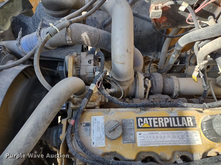 image for item DR8130 2003 Freightliner Thomas Built  school bus