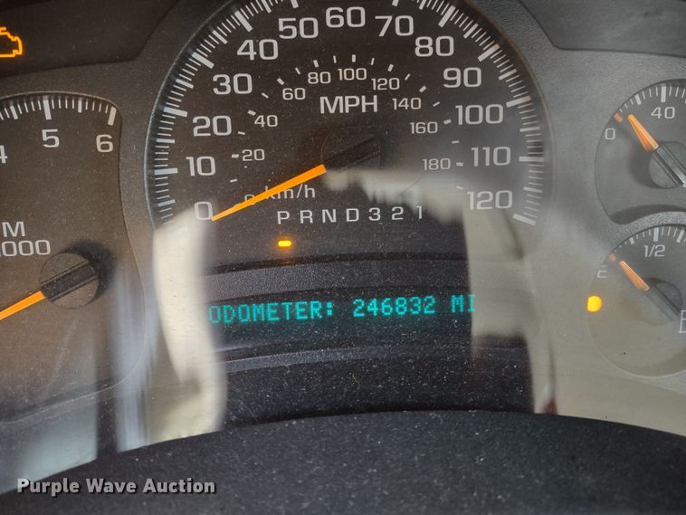 image for item DR8132 2006 Chevrolet Silverado 1500  pickup truck