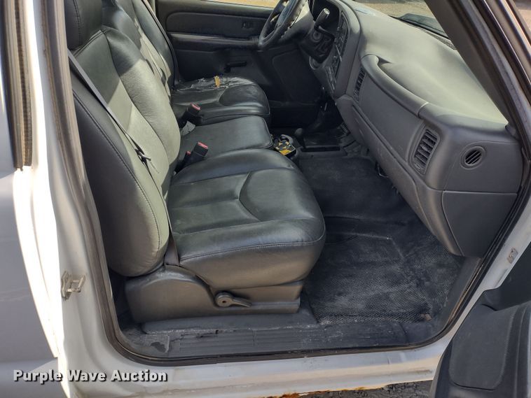 image for item DR8132 2006 Chevrolet Silverado 1500  pickup truck