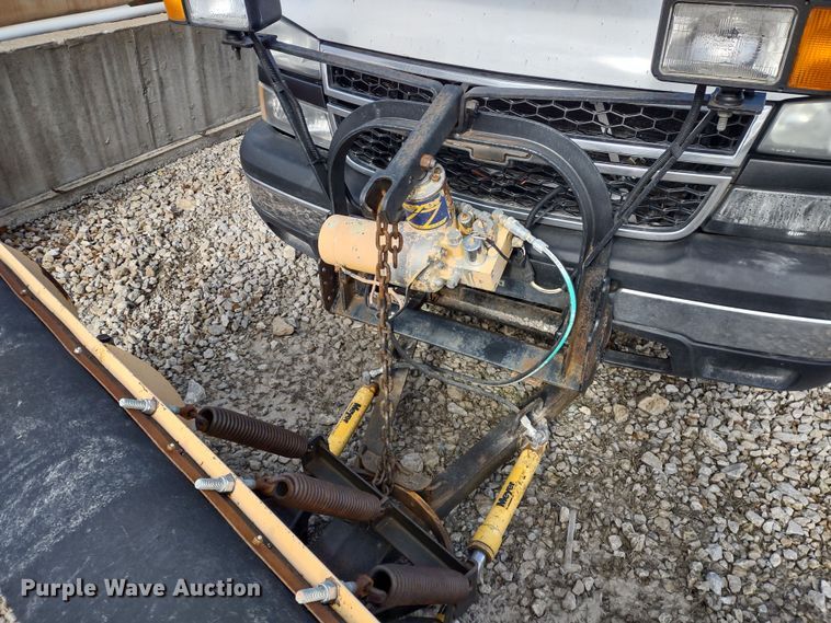 image for item DR8132 2006 Chevrolet Silverado 1500  pickup truck