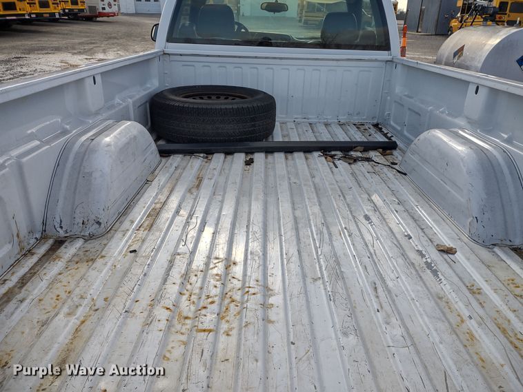 image for item DR8132 2006 Chevrolet Silverado 1500  pickup truck