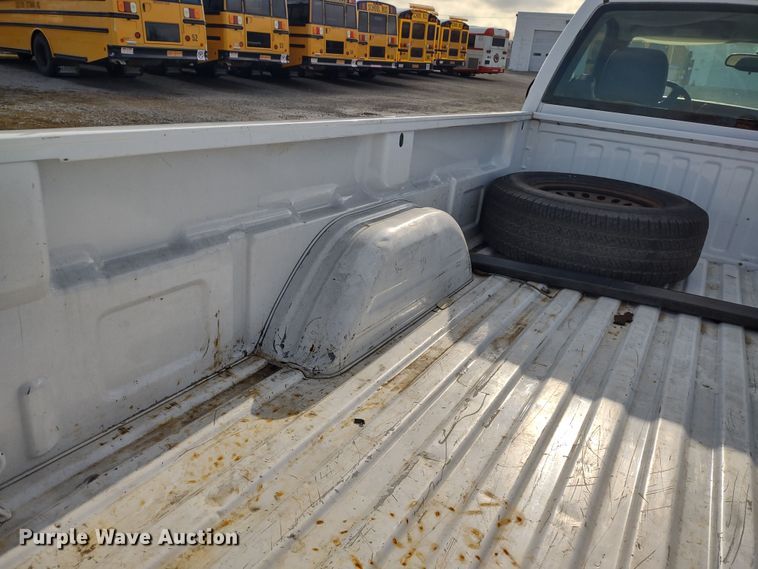 image for item DR8132 2006 Chevrolet Silverado 1500  pickup truck