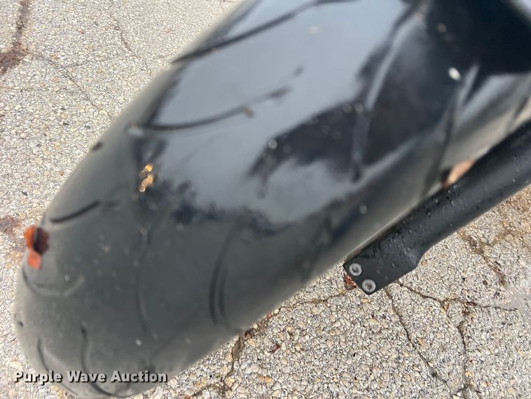 image for item DS2702 2000 Kawasaki ZRX 1100  motorcycle