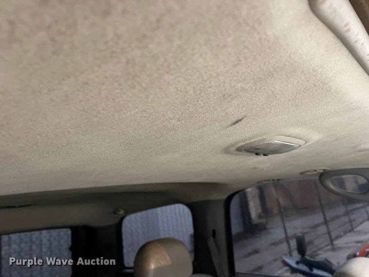 image for item DS2703 2002 Chevrolet Tahoe  SUV