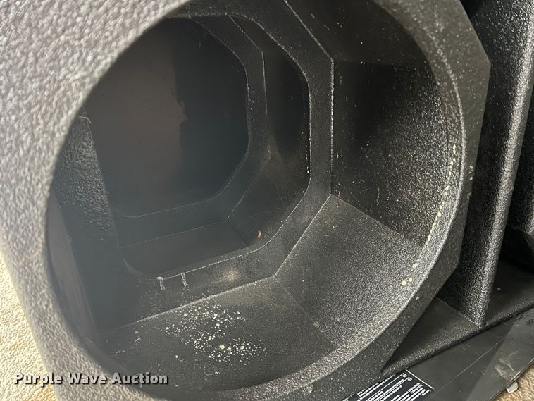 image for item DS2703 2002 Chevrolet Tahoe  SUV