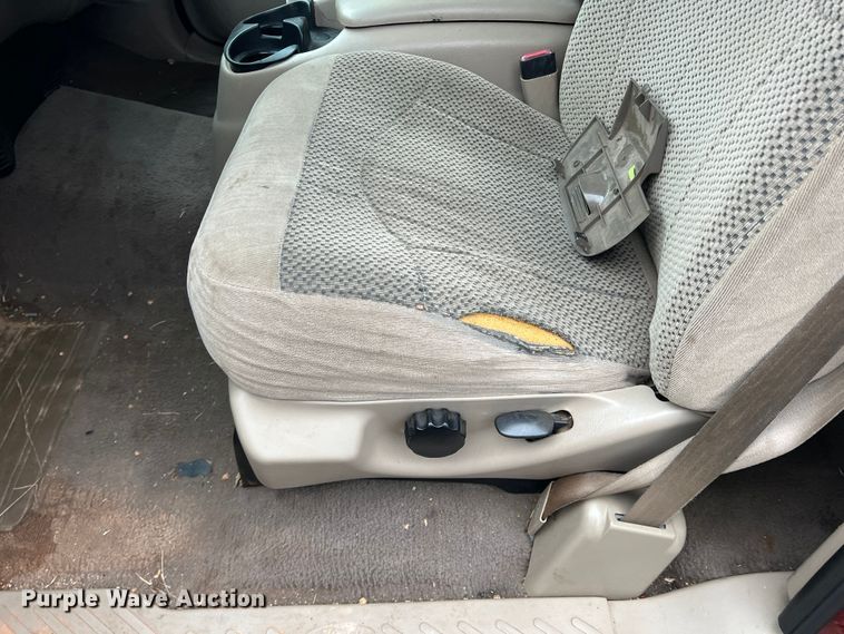 image for item DS2705 2000 Ford F150  SuperCab pickup truck