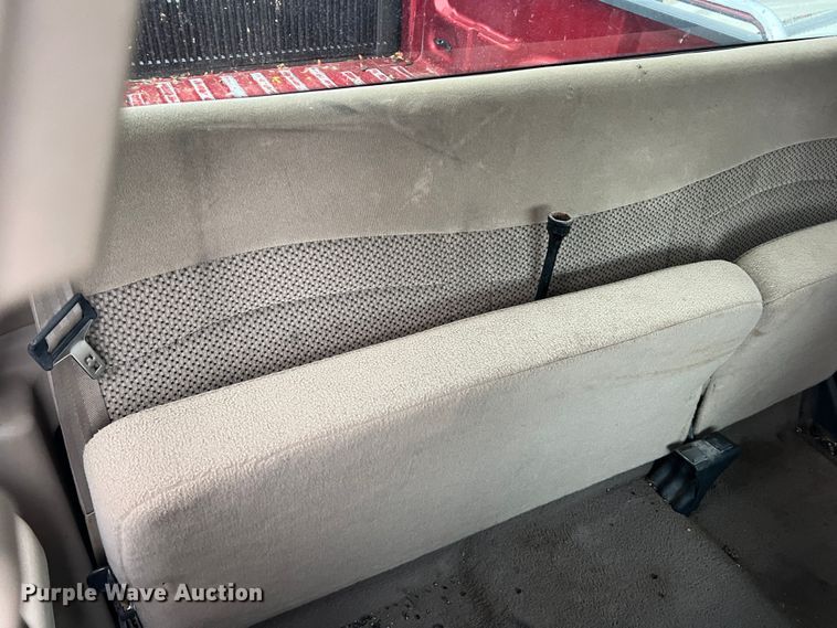 image for item DS2705 2000 Ford F150  SuperCab pickup truck