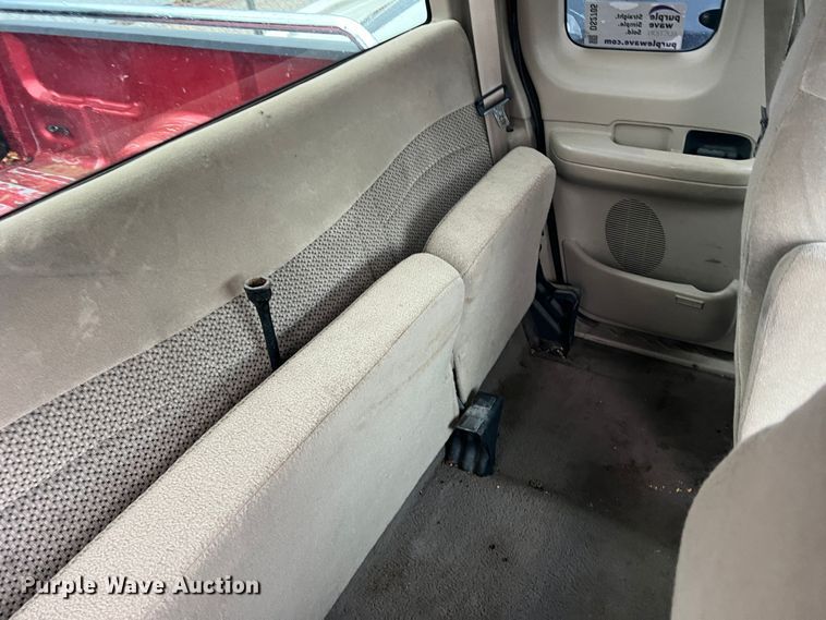 image for item DS2705 2000 Ford F150  SuperCab pickup truck