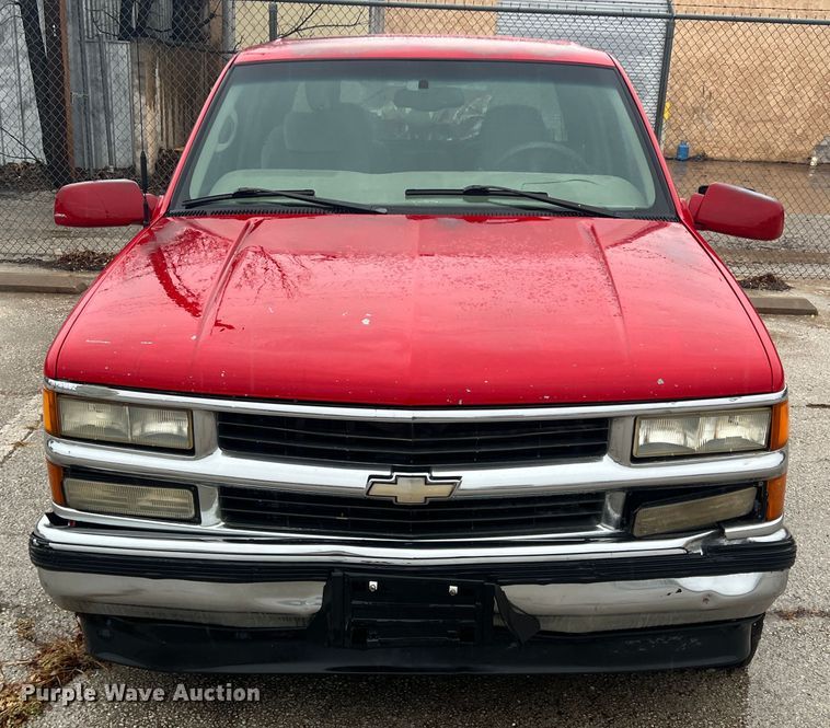 image for item DS2707 1999 Chevrolet C2500  Crew Cab pickup truck