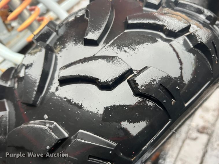 image for item DS2707 1999 Chevrolet C2500  Crew Cab pickup truck