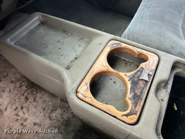 image for item DS2707 1999 Chevrolet C2500  Crew Cab pickup truck