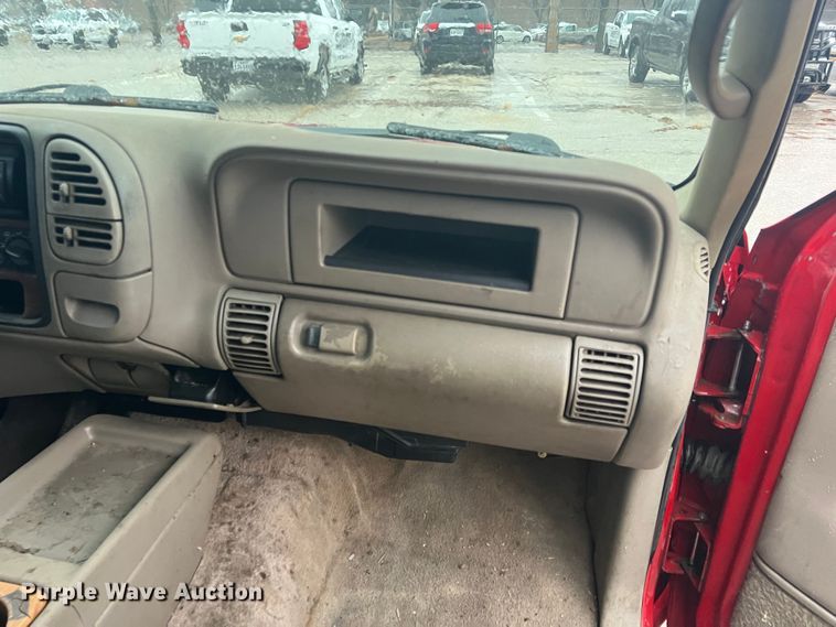 image for item DS2707 1999 Chevrolet C2500  Crew Cab pickup truck