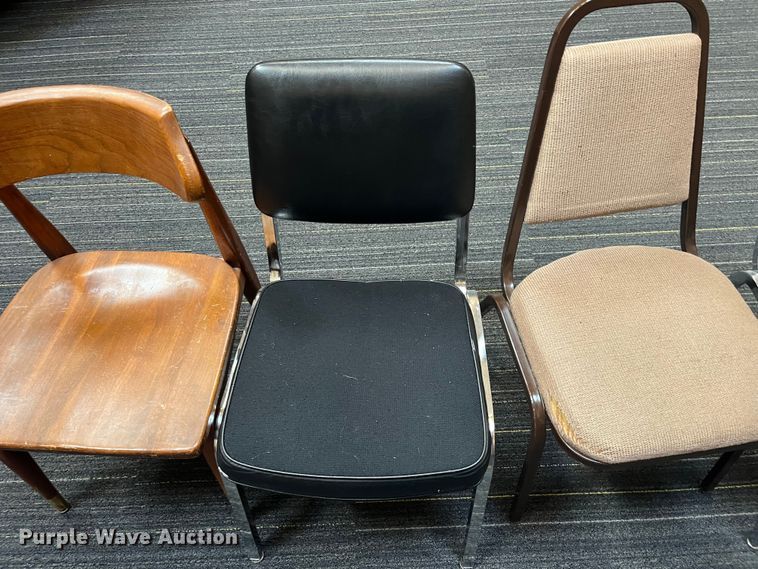 image for item HP9316 (4) chairs