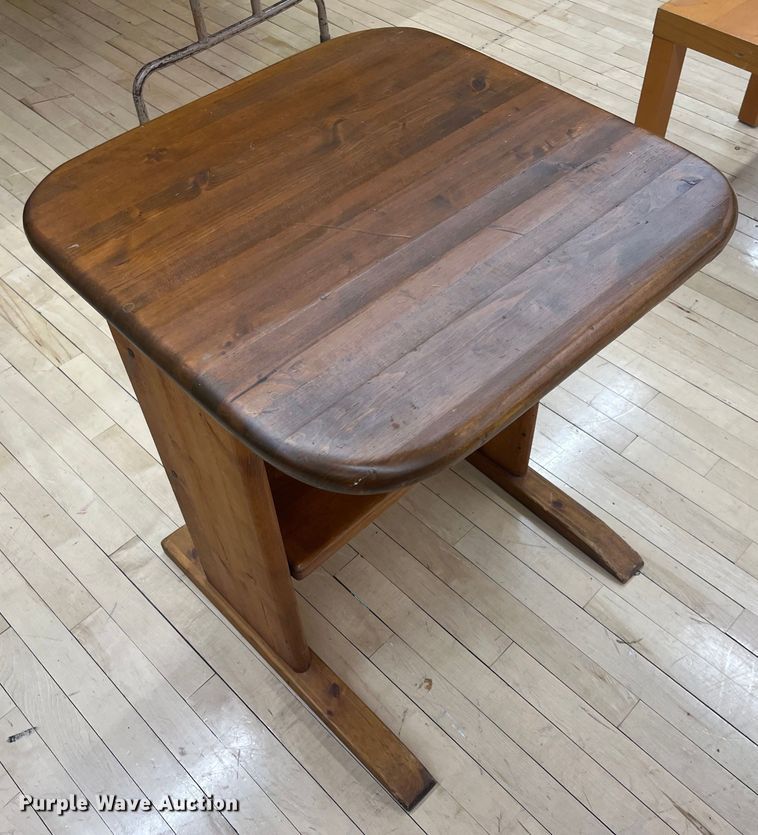 image for item HP9322 Furniture