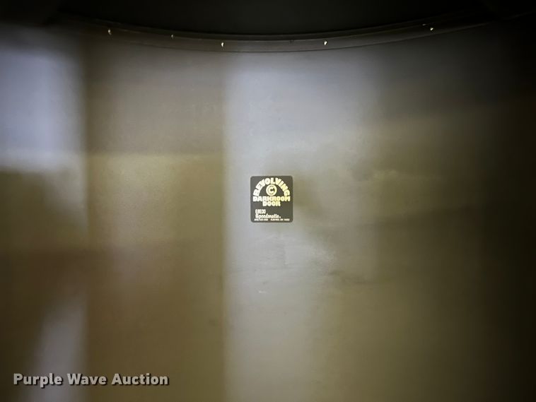 image for item HP9370 (2) revolving darkroom doors