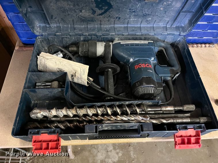 Bosch 11247 hammer drill in Hutchinson, KS Item HP9388 sold Purple Wave