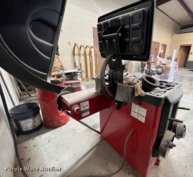 image for item ID9399 Coats  tire machine and balancer