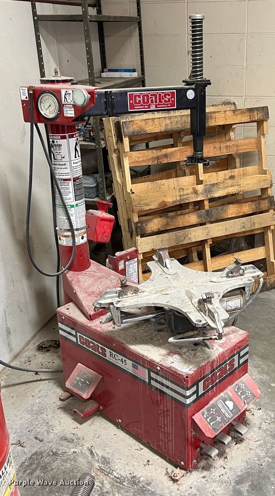 image for item ID9399 Coats  tire machine and balancer