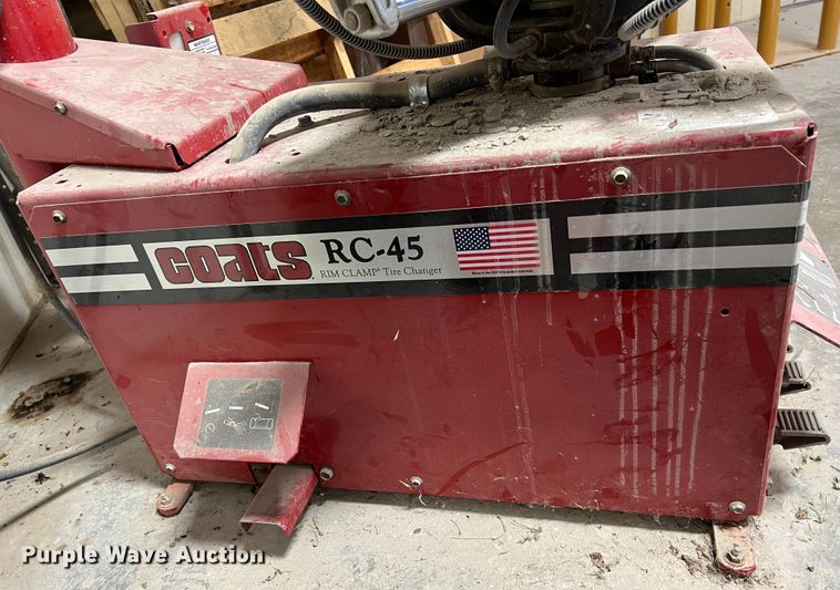 image for item ID9399 Coats  tire machine and balancer