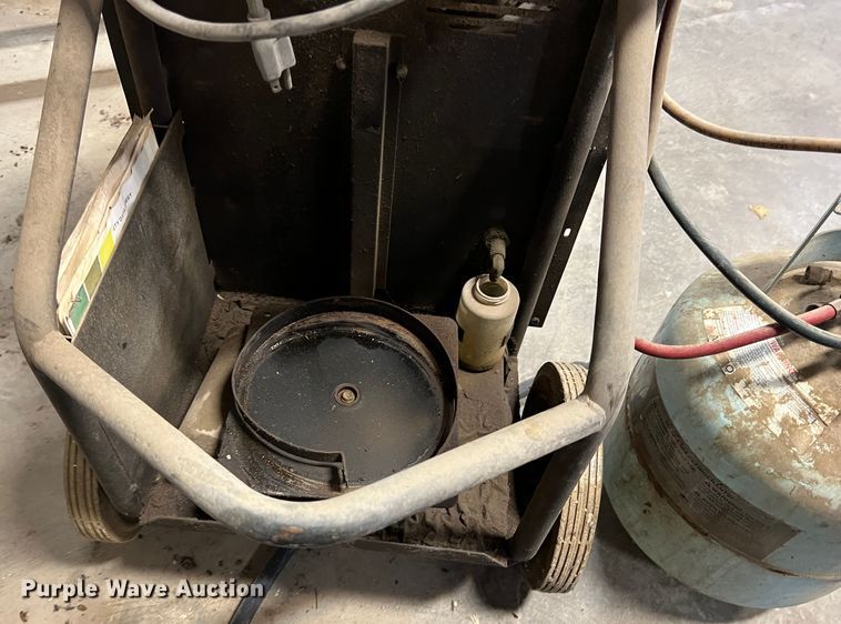 image for item ID9401 AC charging unit