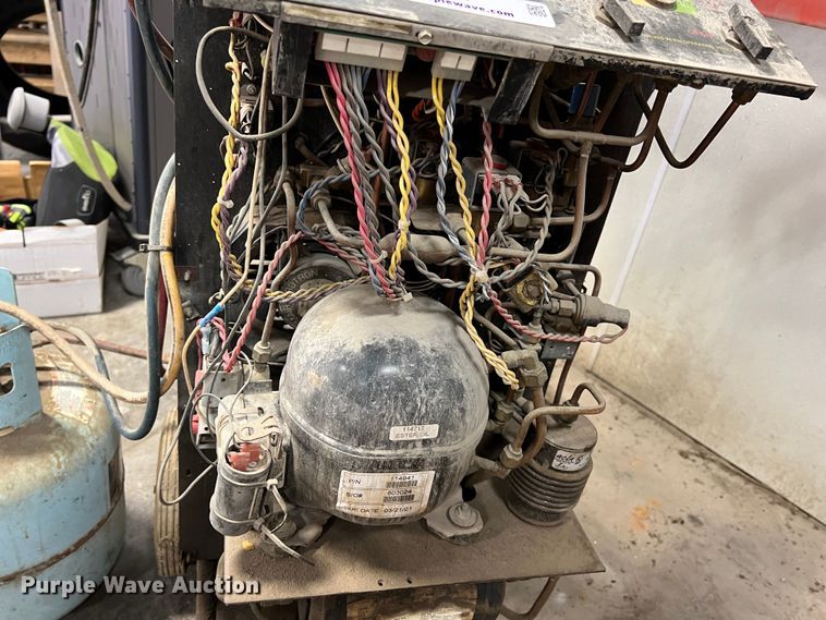 image for item ID9401 AC charging unit