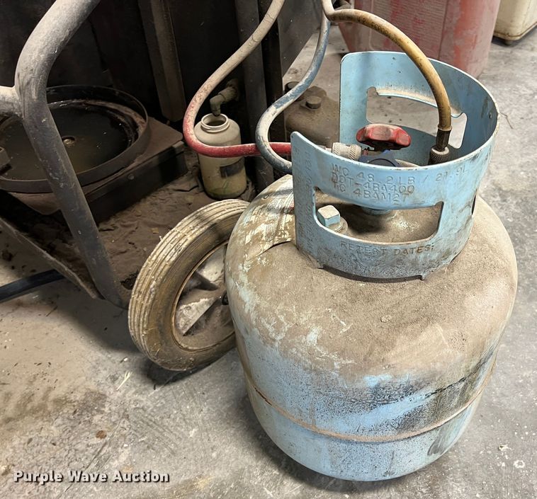 image for item ID9401 AC charging unit