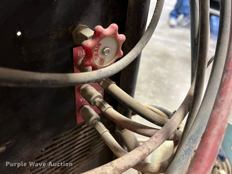 image for item ID9401 AC charging unit