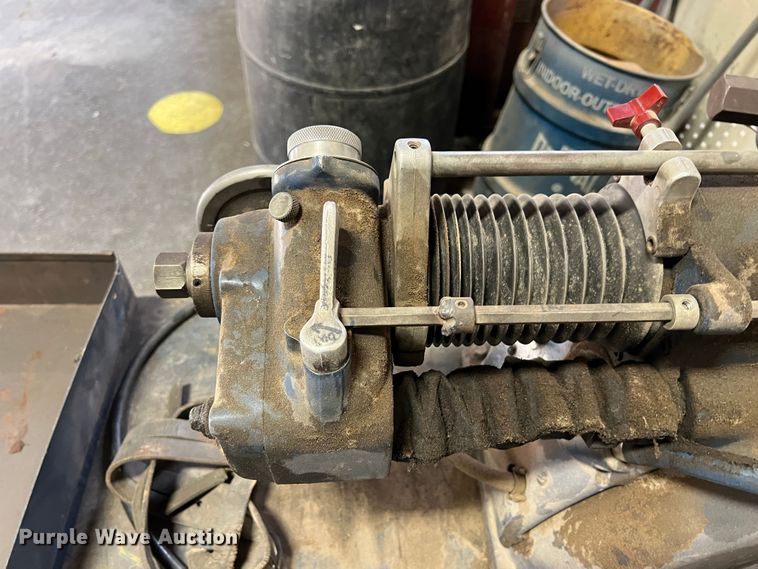 image for item ID9404 Brake lathe