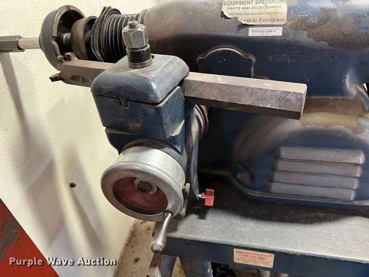 image for item ID9404 Brake lathe
