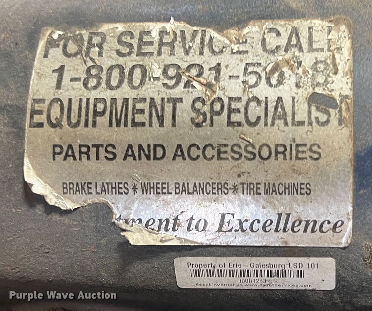 image for item ID9404 Brake lathe