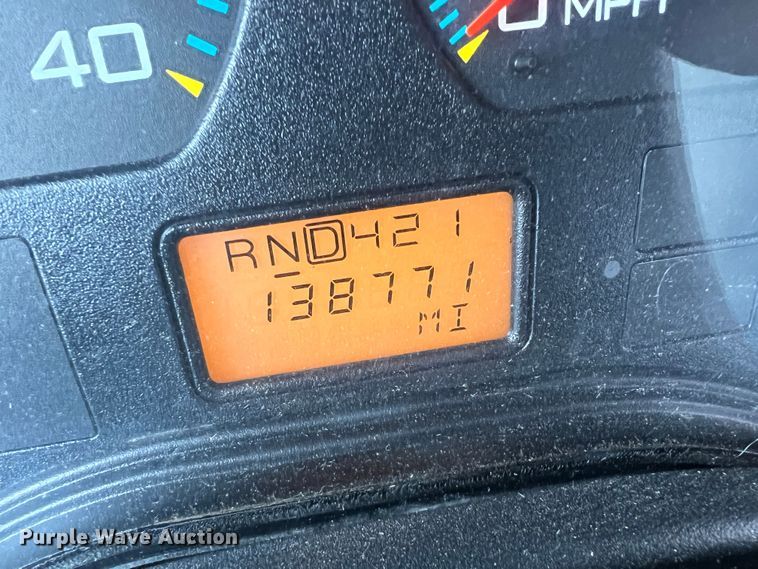 image for item ID9413 2005 IC PB105 school bus