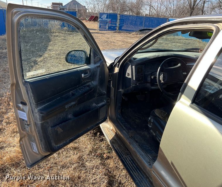 image for item ID9440 2003 Dodge Durango SLT  SUV