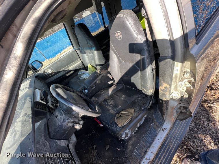 image for item ID9440 2003 Dodge Durango SLT  SUV