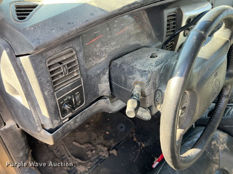 image for item ID9440 2003 Dodge Durango SLT  SUV