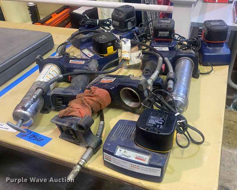 image for item IG9964 Lincoln 1880 PowerLuber Series A  grease gun