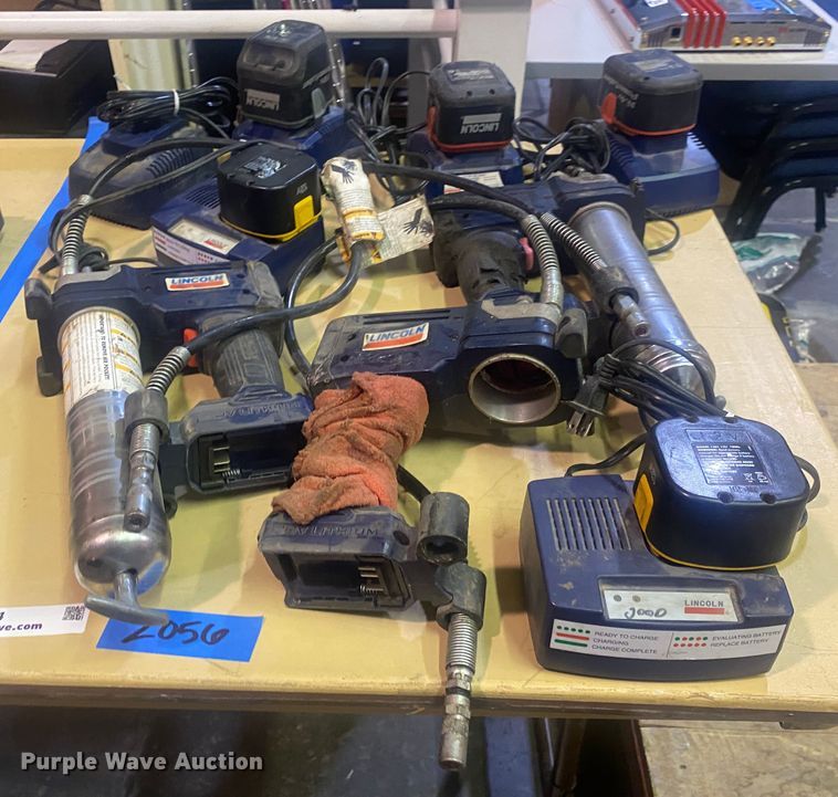 image for item IG9964 Lincoln 1880 PowerLuber Series A  grease gun