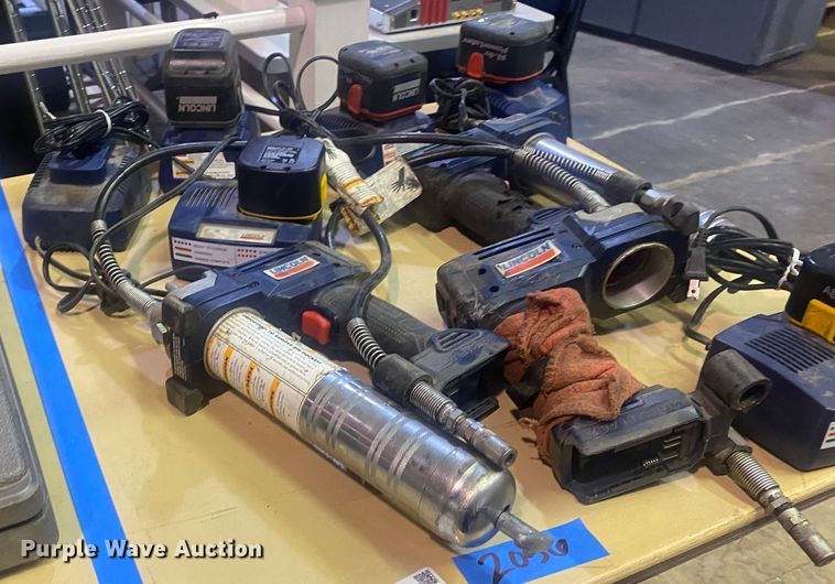 image for item IG9964 Lincoln 1880 PowerLuber Series A  grease gun