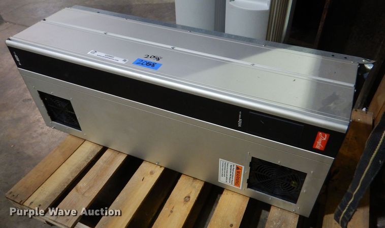 image for item IG9983 Danfoss VLT 8000 Aqua  frequency converter