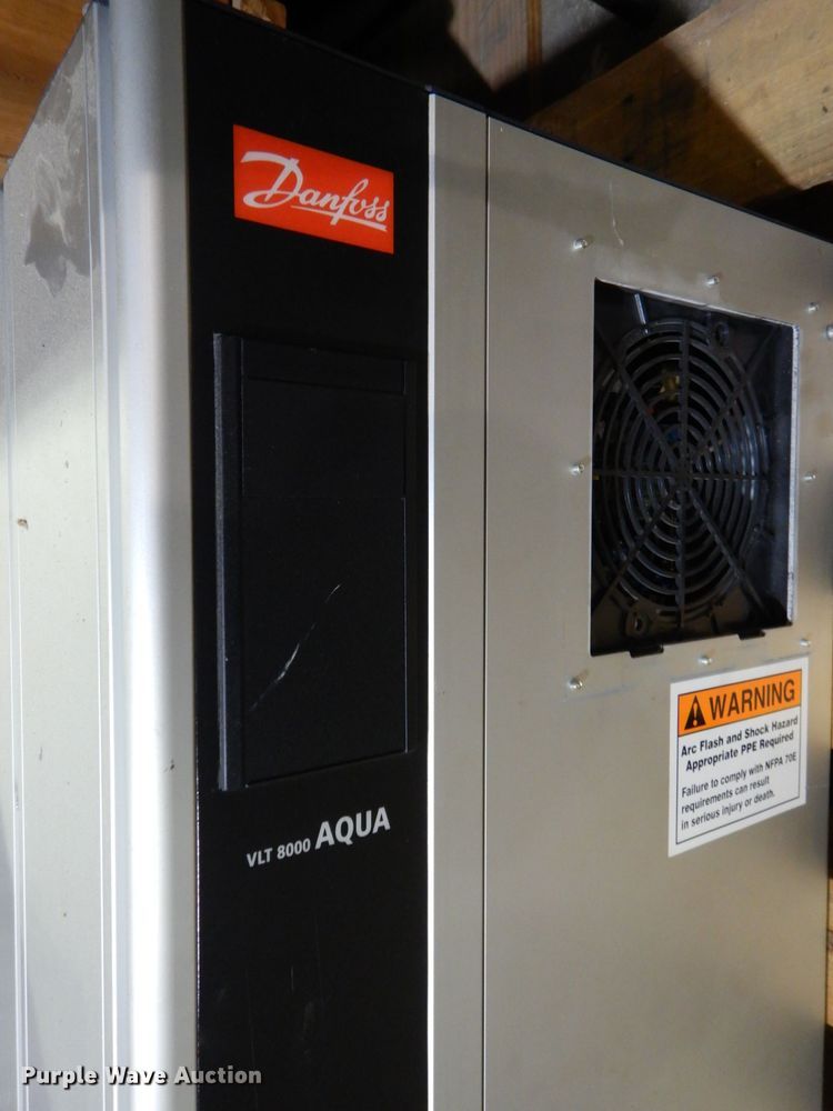 image for item IG9983 Danfoss VLT 8000 Aqua  frequency converter
