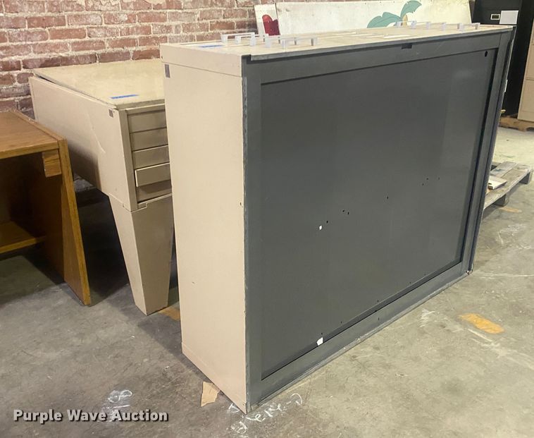 image for item IG9994 Hamilton  drafting table