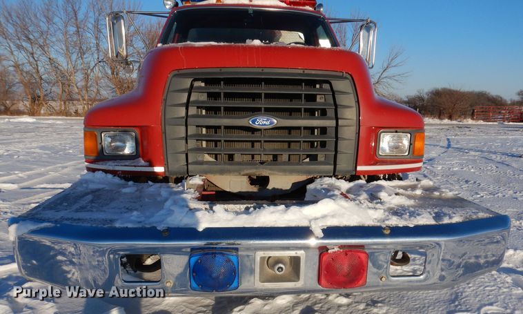 image for item IO9329 1997 Ford F700  pumper fire truck